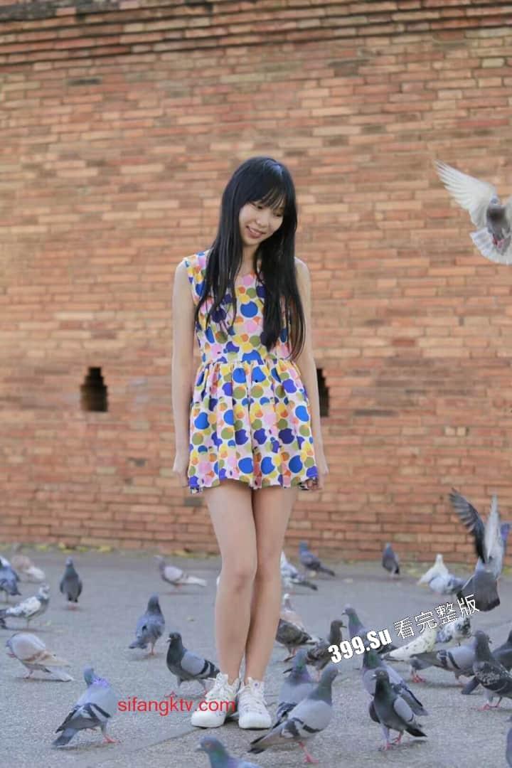 浙大颜值清纯女大学生张竹君校园自拍流出 寝室自慰发骚摸奶乳头异常敏感 粉嫩娇体，全程高能刺激  第1张