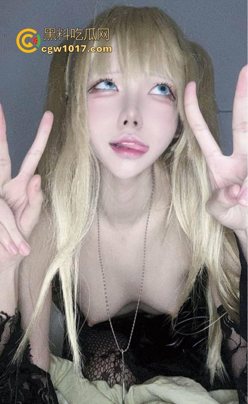 极品反差少女【huitinq349544】新作自慰神作，病娇萝莉cos第五人格露脸白虎自慰，水晶棒深捅蜜桃臀高潮喷汁！  第2张