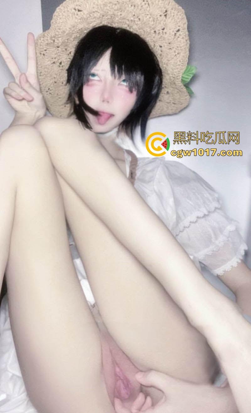 极品反差少女【huitinq349544】新作自慰神作，病娇萝莉cos第五人格露脸白虎自慰，水晶棒深捅蜜桃臀高潮喷汁！  第3张