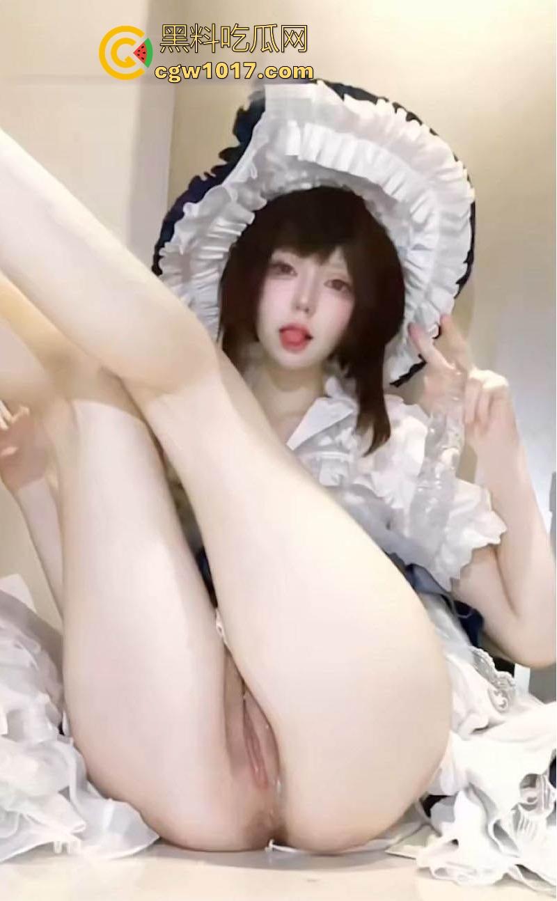 极品反差少女【huitinq349544】新作自慰神作，病娇萝莉cos第五人格露脸白虎自慰，水晶棒深捅蜜桃臀高潮喷汁！  第5张