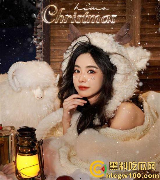 青岛科技大学顶级校花【张星研】被金主抱起来玩弄，骚穴湿的都拉丝了，高潮脸太上头  第3张