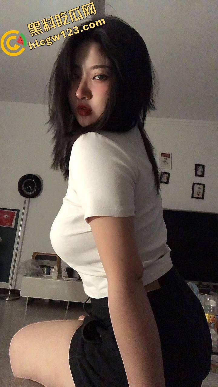 鞍山『林乖乖』分手后被爆私密记录，分手才看清真面目，舔脚肛交双插通吃，朋友圈疯传私密记录！  第6张