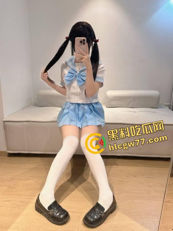 二次元【小鱼呆呆】脑户外露出,Lo装萝莉嘴甜骚货,穿JK被金主野战爆操,小白虎嫩得发光! 第6张 二次元【小鱼呆呆】脑户外露出,Lo装萝莉嘴甜骚货,穿JK被金主野战爆操,小白虎嫩得发光! 第6张