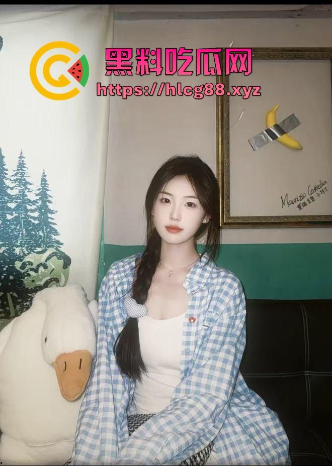 深圳罗湖三中『孙友鑫』动感炮机车练骚穴，家中炮机操穴喷淫瀑，飞流三千尺全是淫水透心凉！  第4张