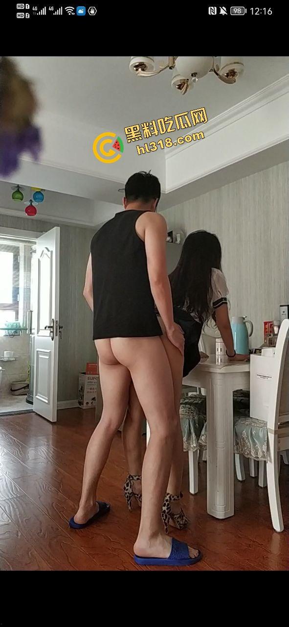 爬个武功山顺手看法老演唱会,群友原本约炮却遇小仙女上头,大鸡巴一夜把人干成恋爱脑,想跑都跑不掉! 第25张 爬个武功山顺手看法老演唱会,群友原本约炮却遇小仙女上头,大鸡巴一夜把人干成恋爱脑,想跑都跑不掉! 第25张