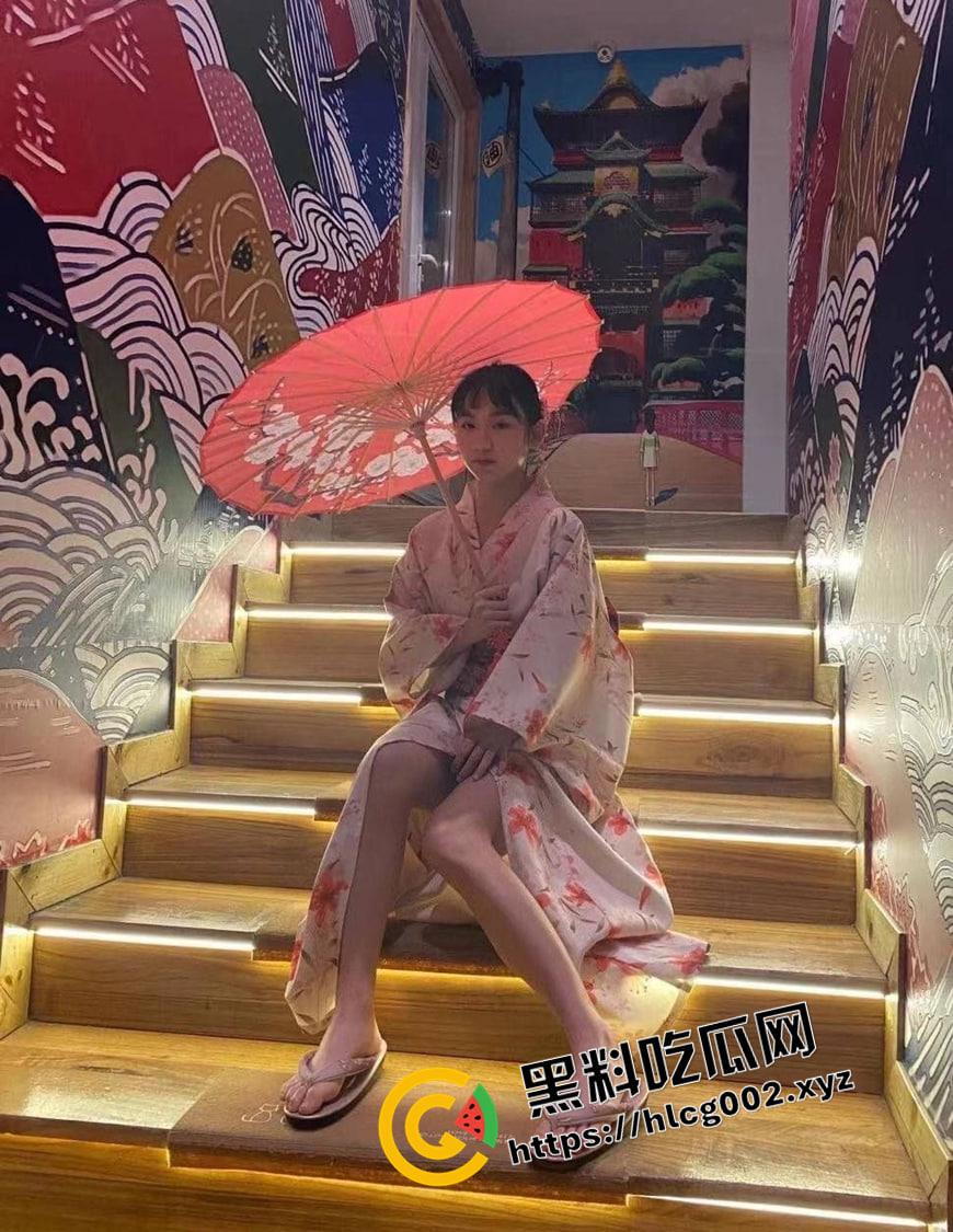 印象足拍付费流出！甜美在校学妹的美脚足交 笑起来哥哥的心都花了 赶快把大屌塞进嘴里  第9张