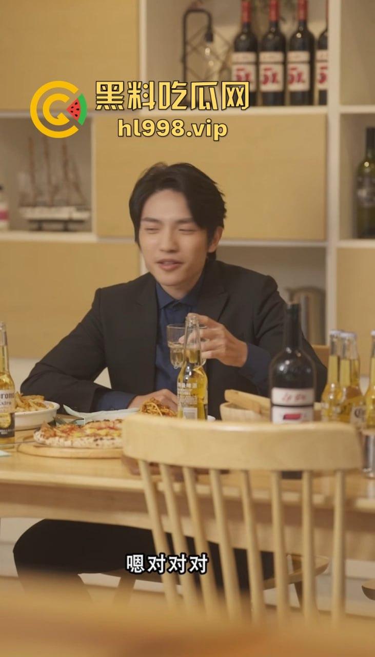 黑料瓜子剧场限时返厂！别人付费看的，黑料吃瓜网让你白嫖到底，周末福利送上别错过！  第1张