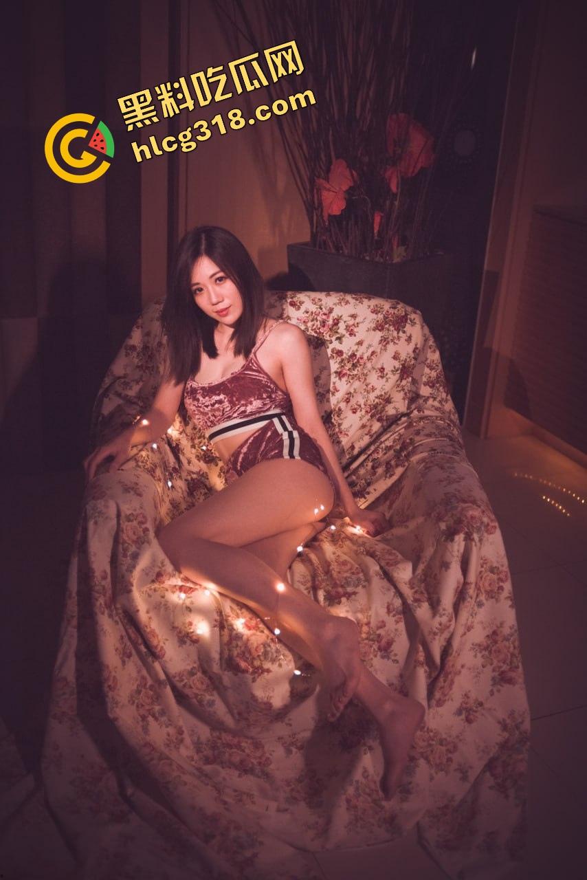 周日约炮敏感肌白丝女大『李延倩』轻揉一下就潮喷，揉两下水喷不停，比吃药还猛这怎么停下来！  第7张