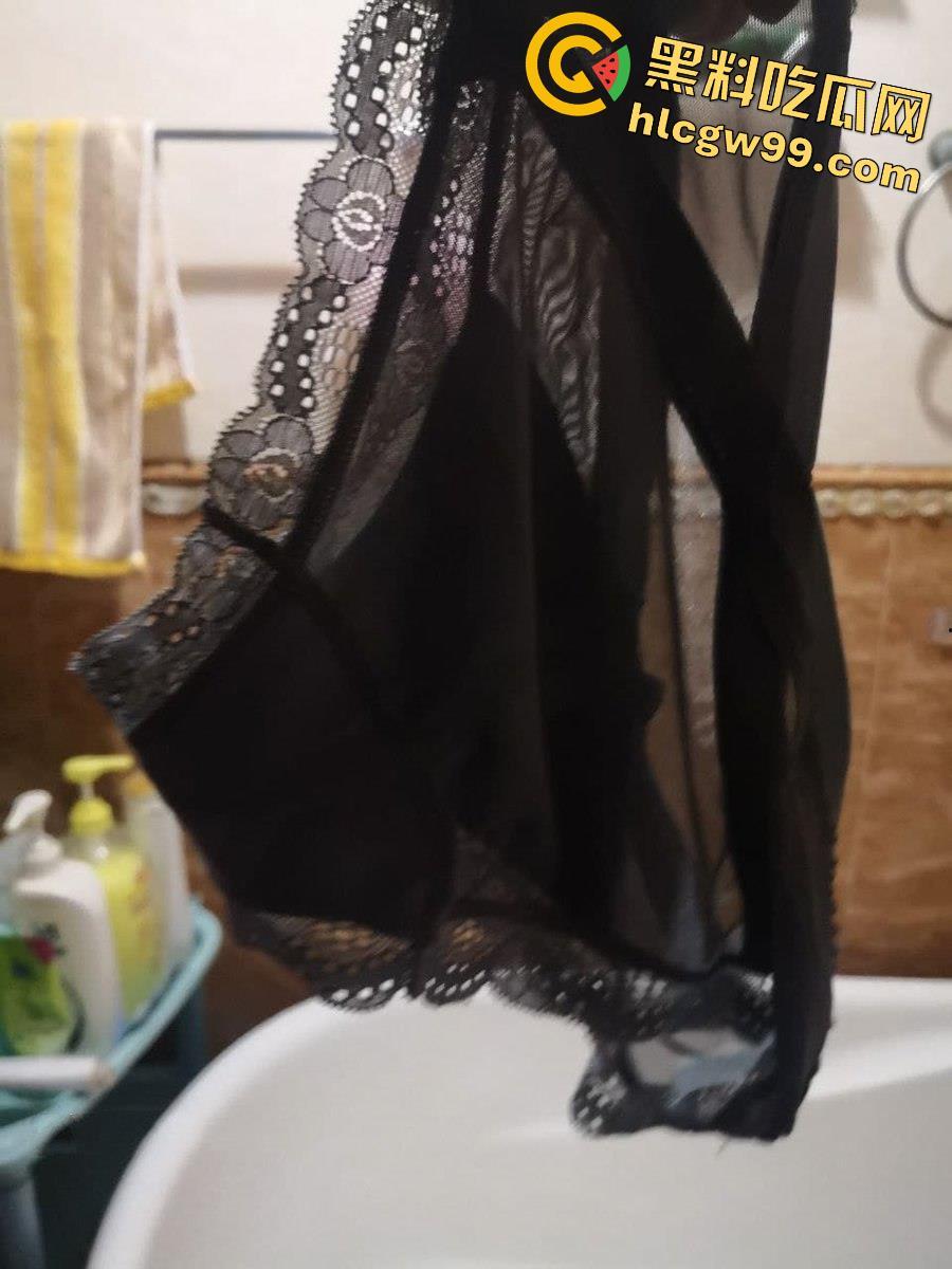 北体学院舞蹈老师【宋欣】学生心中的女神沦为主人的精盆母狗，一字马体位操逼不敢想有多爽  第7张