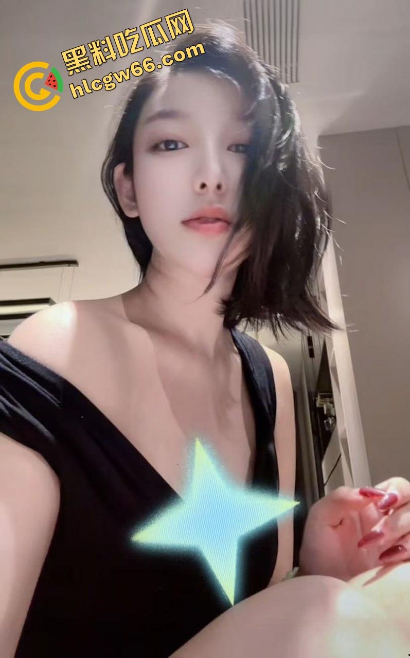 瓜友河南旅游顺路找了个伴游妹子,高铁还没到站就给口爆深喉,整节车厢都是她舔鸡巴的声音! 第1张 瓜友河南旅游顺路找了个伴游妹子,高铁还没到站就给口爆深喉,整节车厢都是她舔鸡巴的声音! 第1张