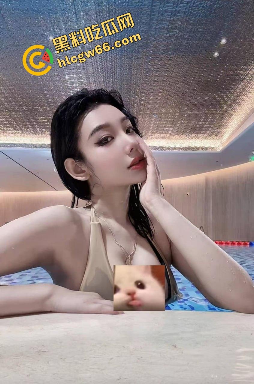 瓜友河南旅游顺路找了个伴游妹子,高铁还没到站就给口爆深喉,整节车厢都是她舔鸡巴的声音! 第4张 瓜友河南旅游顺路找了个伴游妹子,高铁还没到站就给口爆深喉,整节车厢都是她舔鸡巴的声音! 第4张