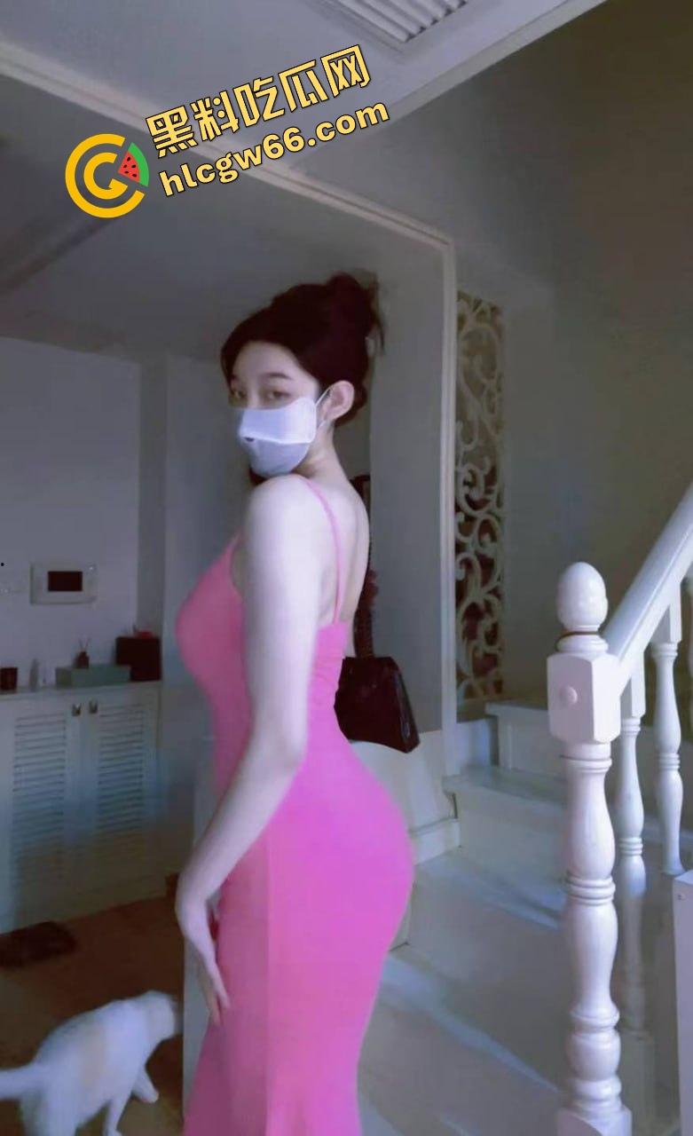 瓜友河南旅游顺路找了个伴游妹子,高铁还没到站就给口爆深喉,整节车厢都是她舔鸡巴的声音! 第5张 瓜友河南旅游顺路找了个伴游妹子,高铁还没到站就给口爆深喉,整节车厢都是她舔鸡巴的声音! 第5张