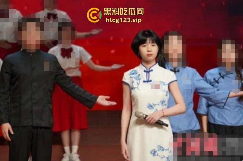 闽南师范大学团委【莹莹】极品反差婊被男友各种调教做爱 被操到高潮喷水  第2张