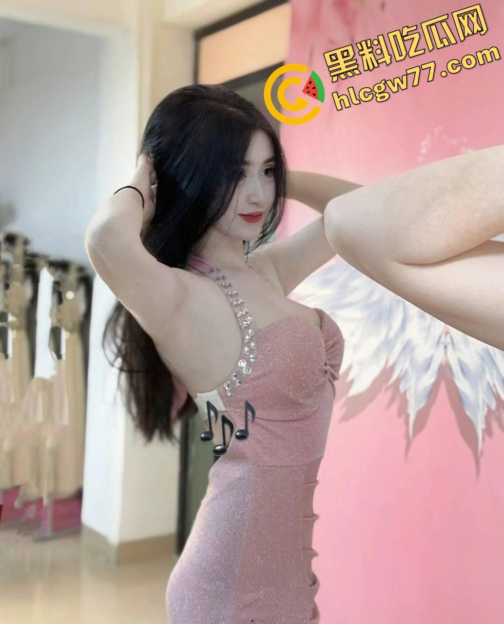 南湖师范小萝莉大开杀戒,粉嫩小穴被操到流浆,精液顺着腿根滑下双马尾一甩就让人忍不住冲上去狂干! 第2张 南湖师范小萝莉大开杀戒,粉嫩小穴被操到流浆,精液顺着腿根滑下双马尾一甩就让人忍不住冲上去狂干! 第2张