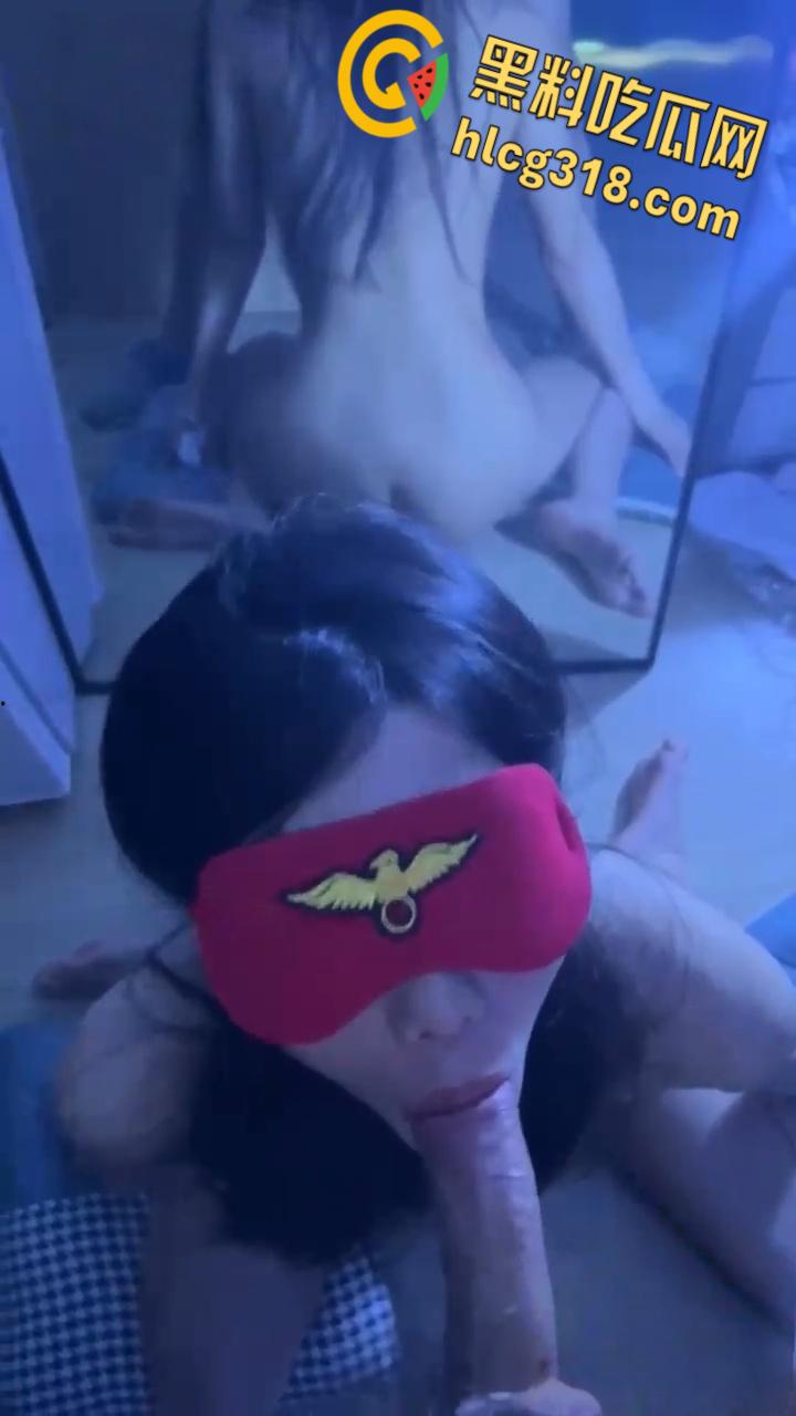 南昌大学极品御姐【沈嫒宁】，对着镜子蒙眼口交，后入时小穴夹的紧紧的，死死抓紧被子，这身材不愧是舞蹈生！  第6张