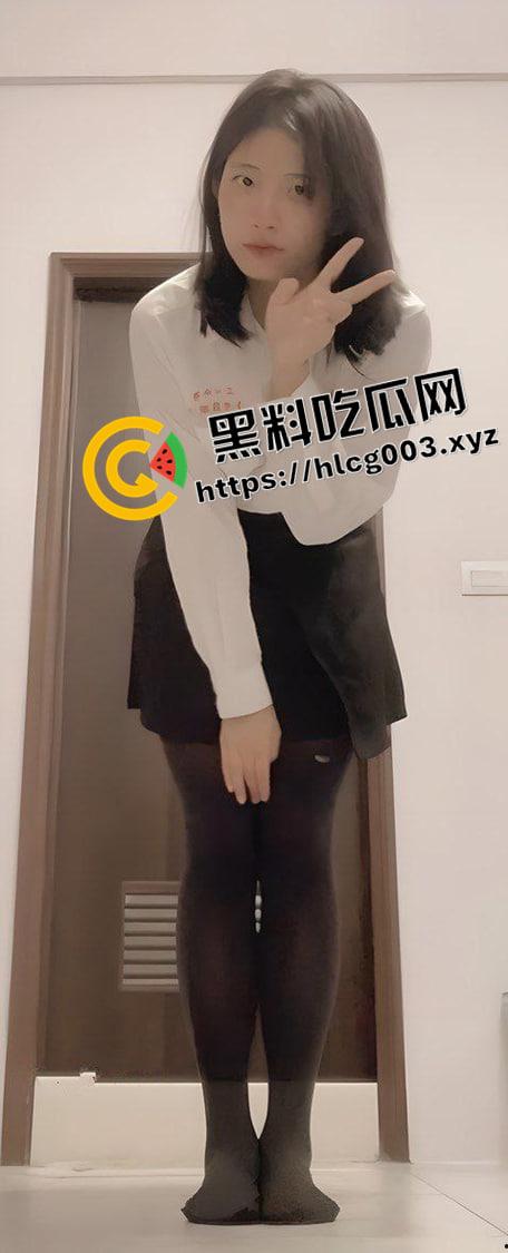 云南师范大学文学系 极品颜值学生露脸道具抠逼 素颜美人 这种就得用大鸡巴二十四小时不停草  第1张