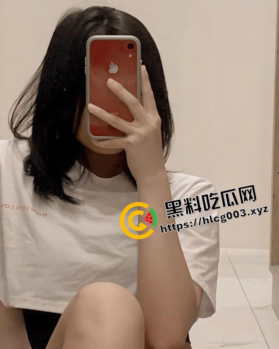 云南师范大学文学系 极品颜值学生露脸道具抠逼 素颜美人 这种就得用大鸡巴二十四小时不停草  第21张