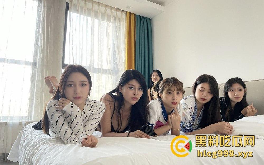 极品模特群约拍！反差婊全裸美鲍盛宴，丝足美腿随便摸，兄弟们全要还是选一个？摊牌了我不装了！  第22张