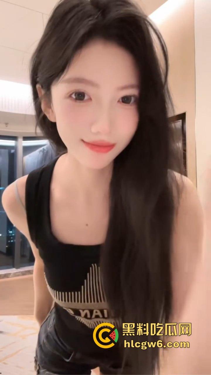 三亚大佬试驾大学生清纯母狗高亚琪！昼夜两张脸，白天乖巧拍照晚上浪翻酒店，骚到让人精盆告急  第6张