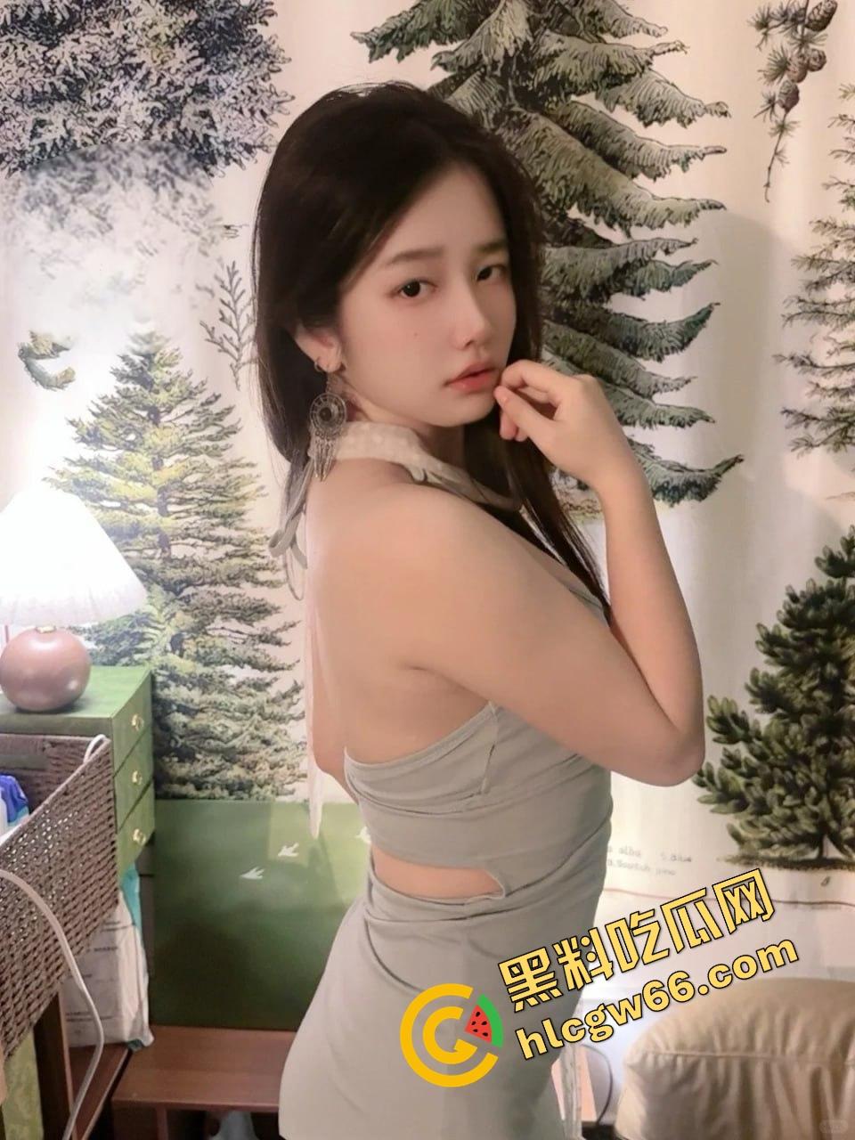 夫妻私拍片泄漏口交操逼玩法骚,跪舔开干爆操狂插浪叫喷水,老夫老妻玩得比援交还骚! 第1张 夫妻私拍片泄漏口交操逼玩法骚,跪舔开干爆操狂插浪叫喷水,老夫老妻玩得比援交还骚! 第1张