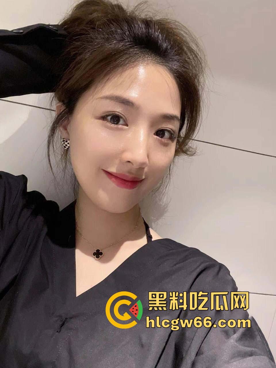 无锡美容院老板娘【李美琴】正值性欲旺年 网上到处约炮不雅视频被炮友泄密  90后宝妈尺度全开! 第6张