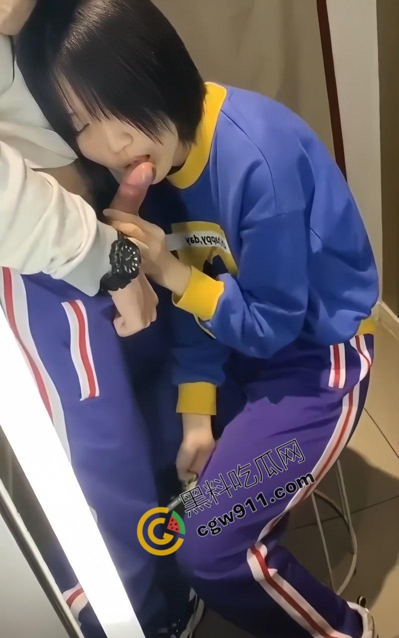 深圳校园情侣狂野秘密!商场试衣间疯狂口交,清纯脸蛋与荡漾身材的极致挑战,玩的真刺激 第1张 深圳校园情侣狂野秘密!商场试衣间疯狂口交,清纯脸蛋与荡漾身材的极致挑战,玩的真刺激 第1张