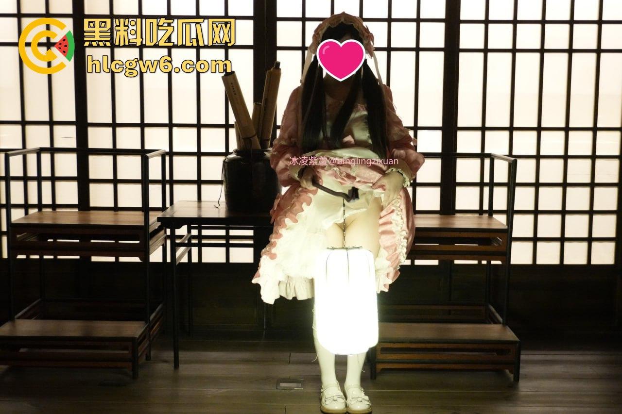 OnlyFans泰国极品骚货情侣【mickeemouse】绿帽癖男友放飞,女友3P、6P大乱斗淫乱得不行! 第14张 OnlyFans泰国极品骚货情侣【mickeemouse】绿帽癖男友放飞,女友3P、6P大乱斗淫乱得不行! 第14张