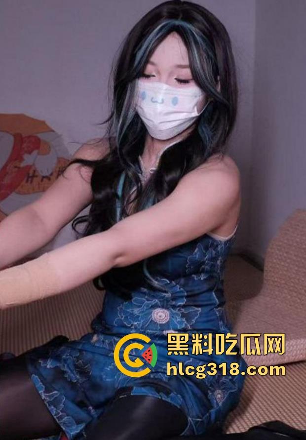 海角乱伦【爱吃雪糕啊】最新力作！穿着黑丝旗袍跳诱惑哥哥 纯纯打桩机 狠狠把其无套内射了！  第5张