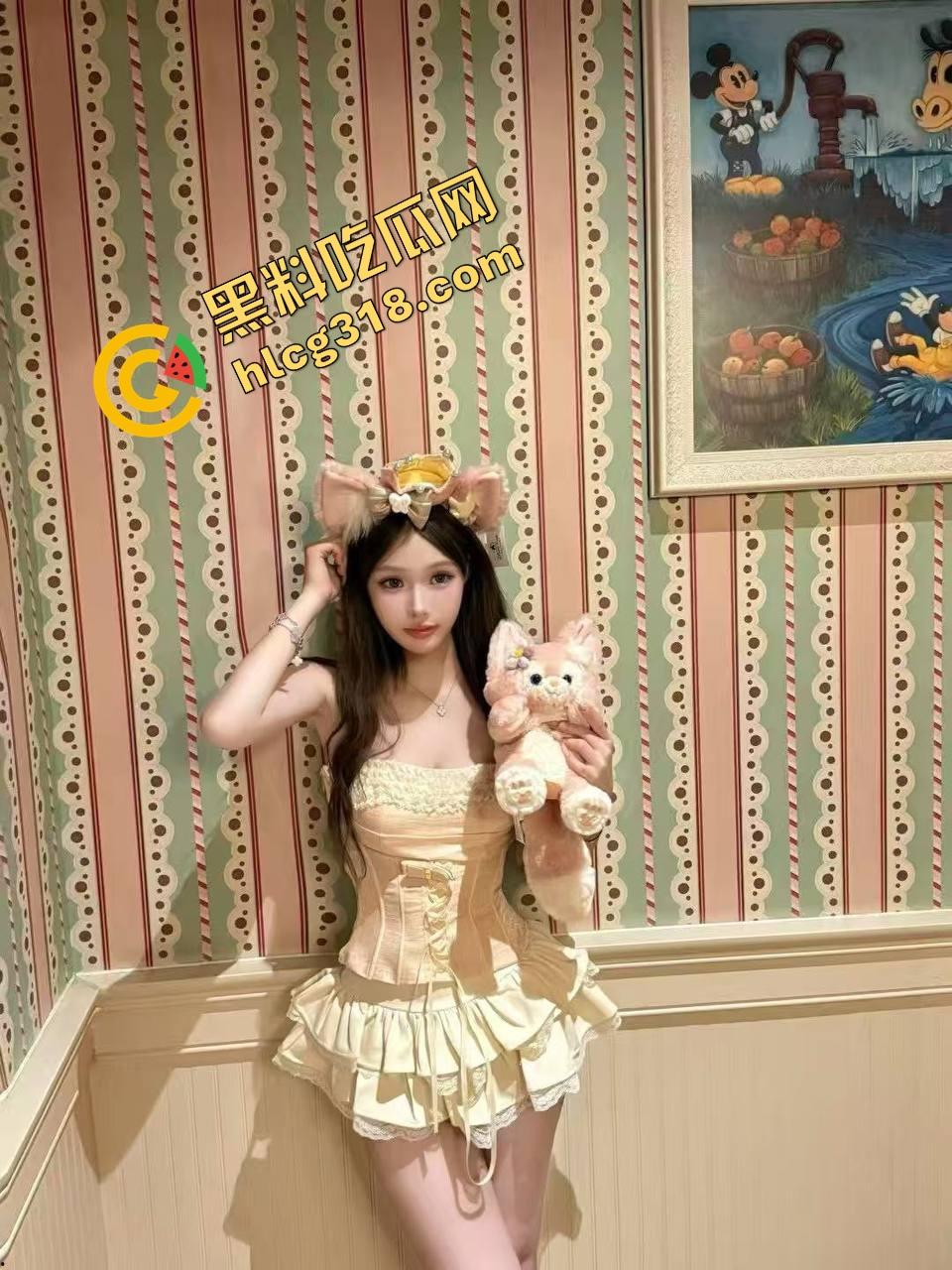 西安培华学院『赵露媛』火车上撕烂牛仔裤被爆操,女大坐车出游直接坐上男友鸡巴,全程自拍记录高潮表情! 第9张 西安培华学院『赵露媛』火车上撕烂牛仔裤被爆操,女大坐车出游直接坐上男友鸡巴,全程自拍记录高潮表情! 第9张