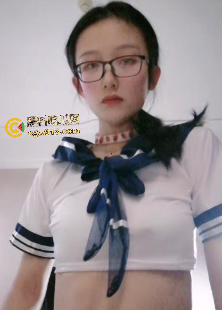 反差空姐工作压力太大，来酒店制服没脱，直接狂骑大鸡巴，这是性压抑吧？在镜子面前发出奶狗的叫声！  第1张