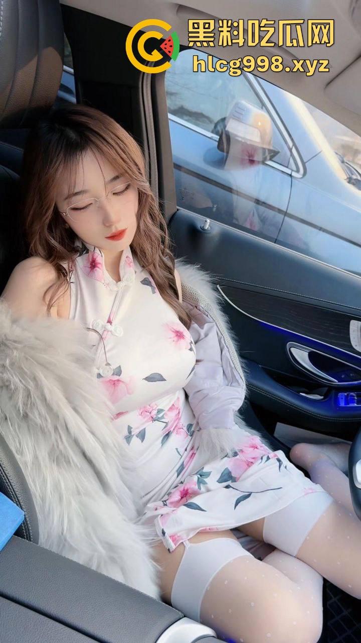 抖音平台主播【小团嫂】直播招嫖！黑丝包臀裙、巨棒身材，嫩逼后入爆插，制服诱惑让人顶不住！  第3张