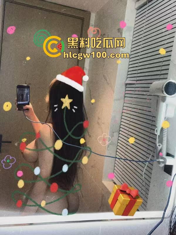 昨晚圣诞夜全员骑鹿 圣诞炮王排行榜火辣出炉 骚气红装妹子一边抽烟喝酒一边操B，礼物湿得发亮！  第14张