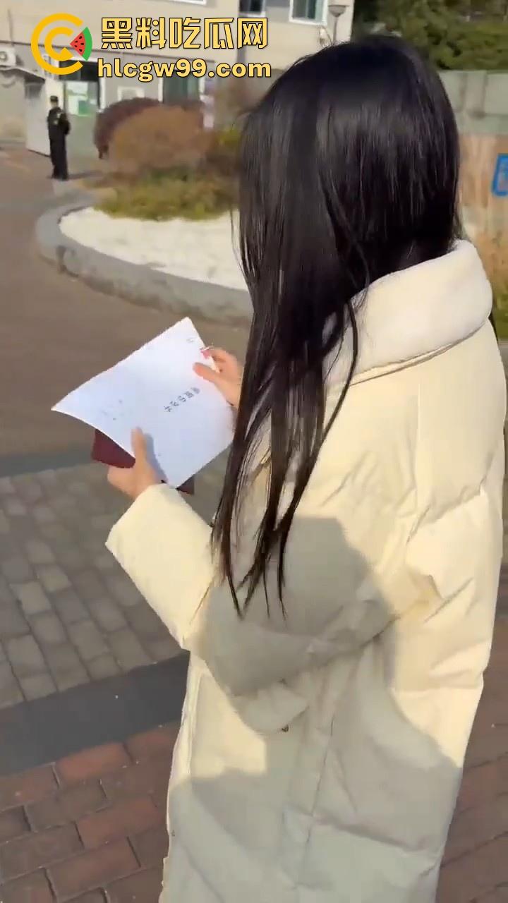 极氪汽车极品反差女销售【沈玥辉】出轨同事，还签什么忠诚协议真搞笑，绿帽哥一怒之下曝光性爱视频！  第9张