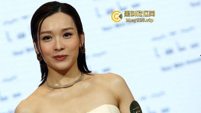 香港TVB新晋视后【李佳芯】港剧女神大学时期黑历史流出！极品身材尤物看着都爽！  第11张