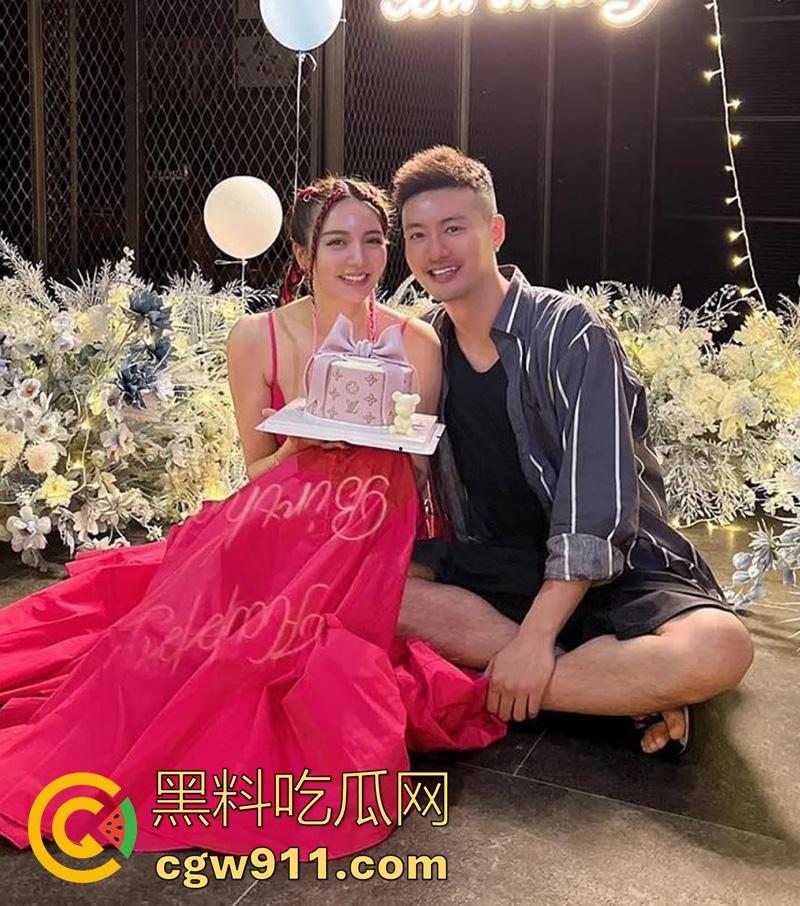 李宗瑞174长腿明星女友【吴亚馨】，被爆结婚与上海富豪姐弟恋，回顾当年她的不雅视频，这美腿真是逆天啊，绝密裸照私拍流出！  第4张