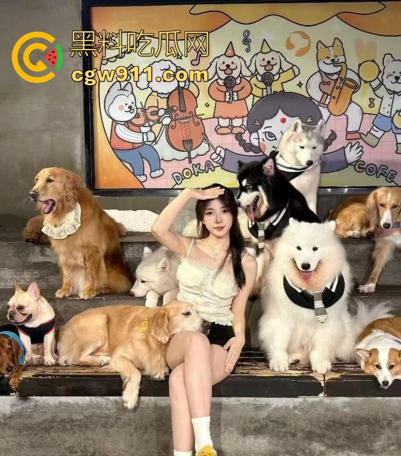 3000元一晚拿下江南大学【刘菲菲】长腿细腰小翘臀，B杯小乳粉嫩翘挺，从学霸到榨精尤物的转变！  第7张