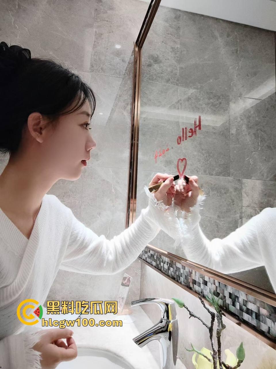 苏州极品气质女神【吴巧婷】被渣男调教成母狗,手拉牵引绳爆操后入内射,还送给兄弟轮流操着玩! 第8张 苏州极品气质女神【吴巧婷】被渣男调教成母狗,手拉牵引绳爆操后入内射,还送给兄弟轮流操着玩! 第8张