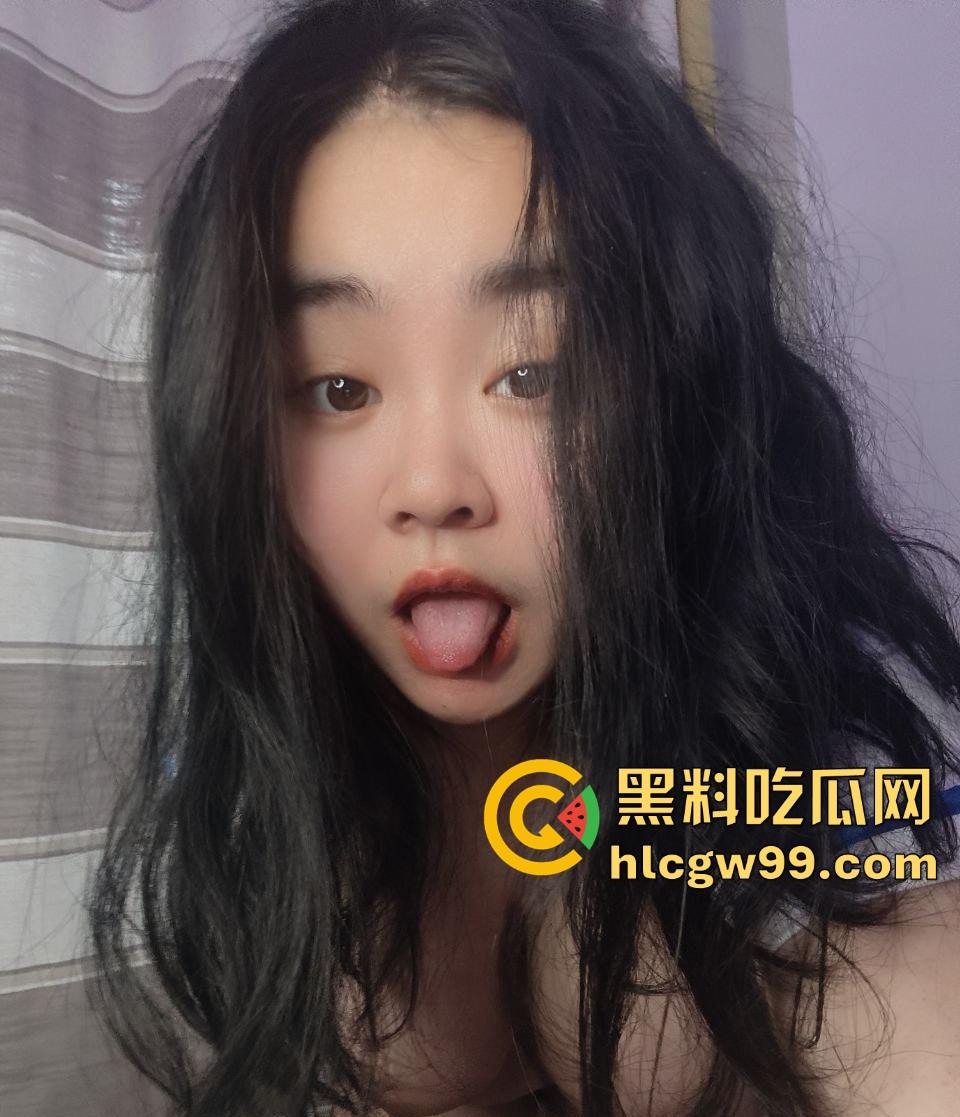 小编推荐！大奶母狗贵州遵义橙果教育培育学校幼师【甘婷婷】外表清纯内心淫荡母狗，网上发裸照撩骚约炮！  第6张