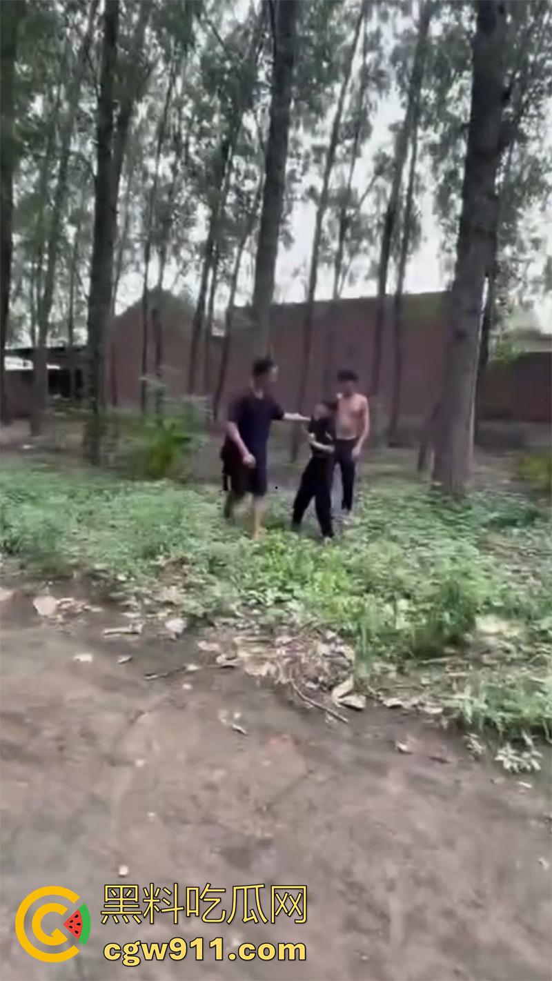 山东聊城临清市村头恶霸，烟店镇王集村一个14 岁，一个18岁，对一个12周岁的孩子进行殴打，真以为自己古惑仔了？  第4张