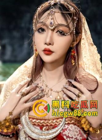 深圳车展『宫梦儿』靠露逼毛一天涨粉1万，车模个个会玩大秀骚操作质量逆天，这个行业真是卷疯了！  第8张