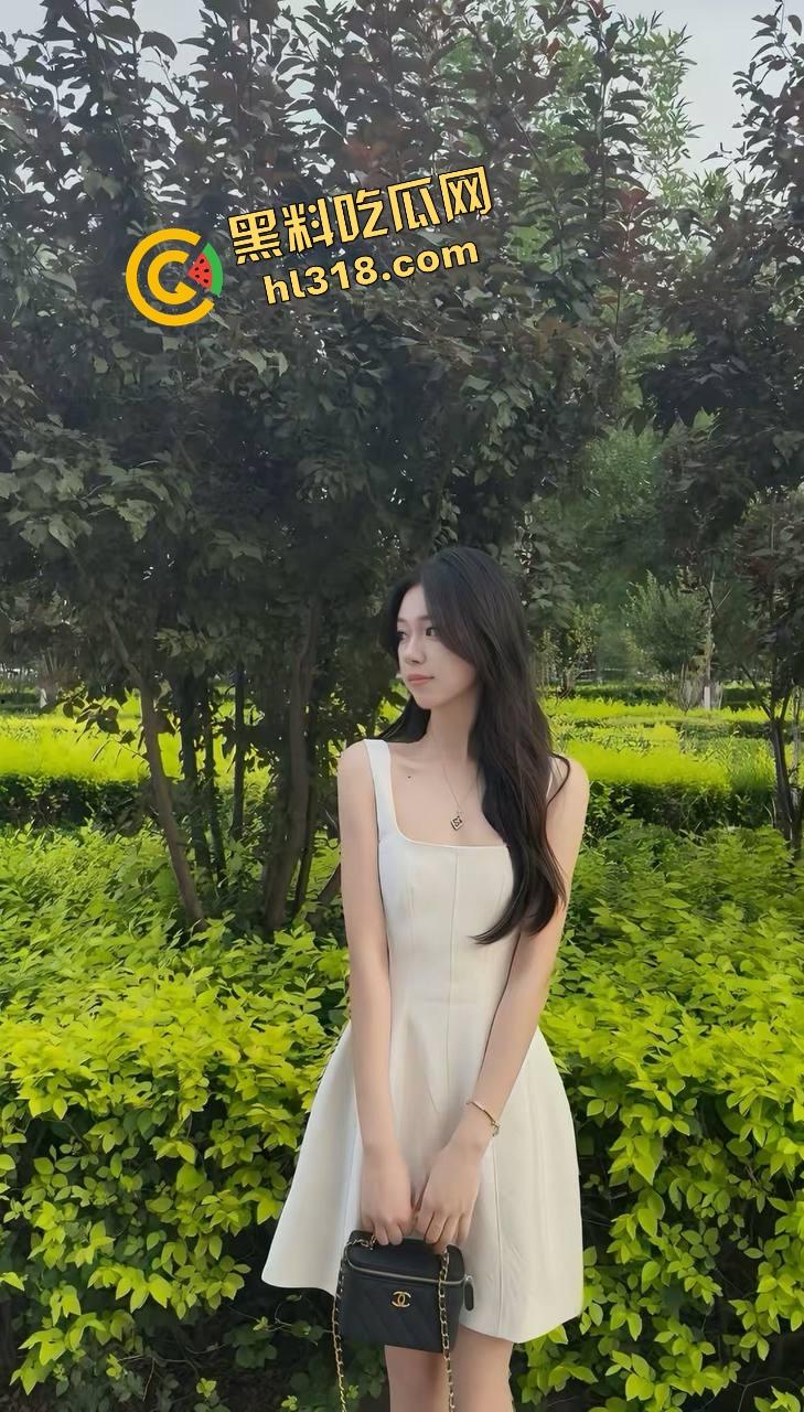 小鬼子财阀泳池淫趴曝光,巨乳尤物泡在泡泡池里,被富豪轮流后入爆操,水声浪叫混成一首交响曲! 第5张 小鬼子财阀泳池淫趴曝光,巨乳尤物泡在泡泡池里,被富豪轮流后入爆操,水声浪叫混成一首交响曲! 第5张