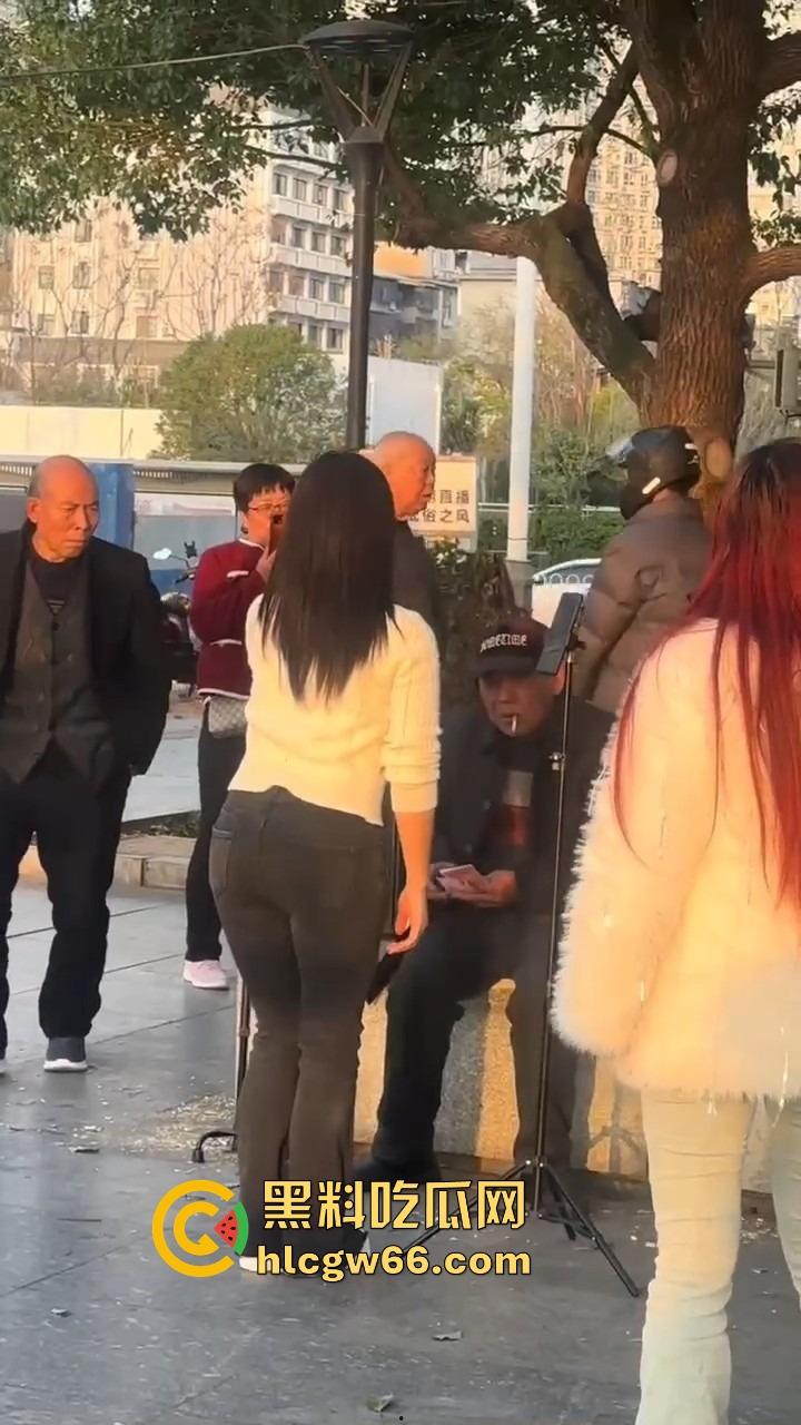 山西晋城榜一大哥线下打赏真实版拒绝中间商，拒绝平台抽成主播秒送身，钱花在刀刃上！  第2张