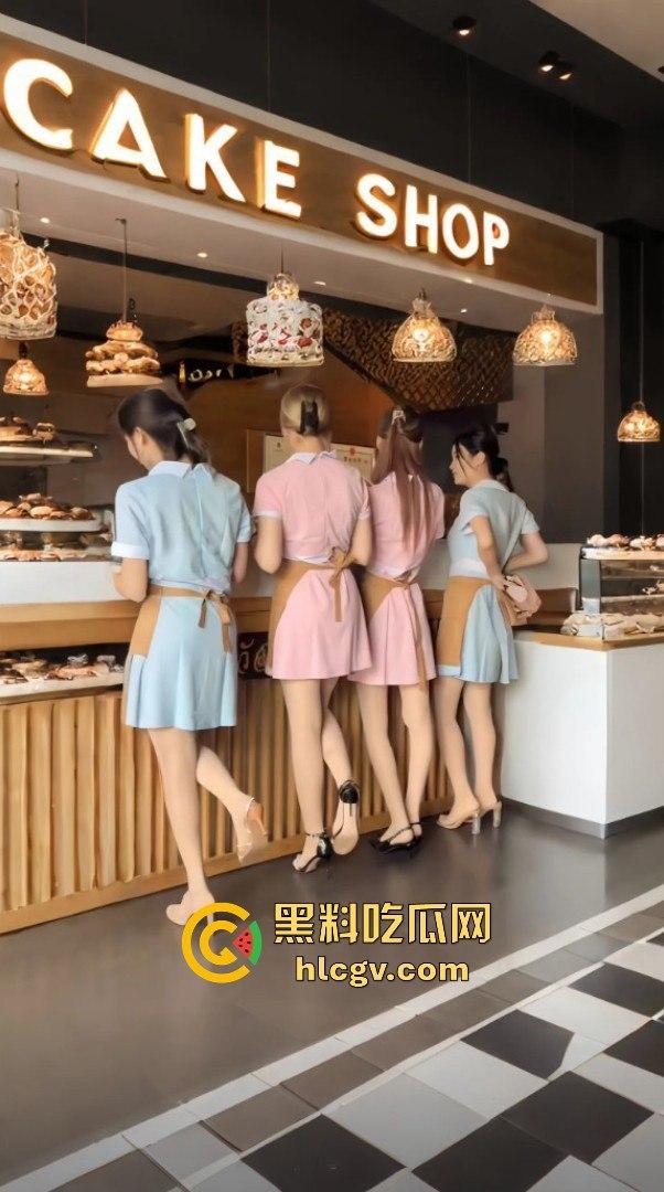 空姐都没这骚！好利来黑丝小姐姐被玩疯了！工装直接干成情趣服，肉丝长腿一顿爆操，想想都上头！  第26张