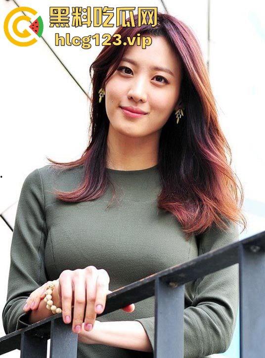 韩国美女【李恩秀】，顶级颜值反差骚货！脸好看到想操，微整过又咋了？  第1张