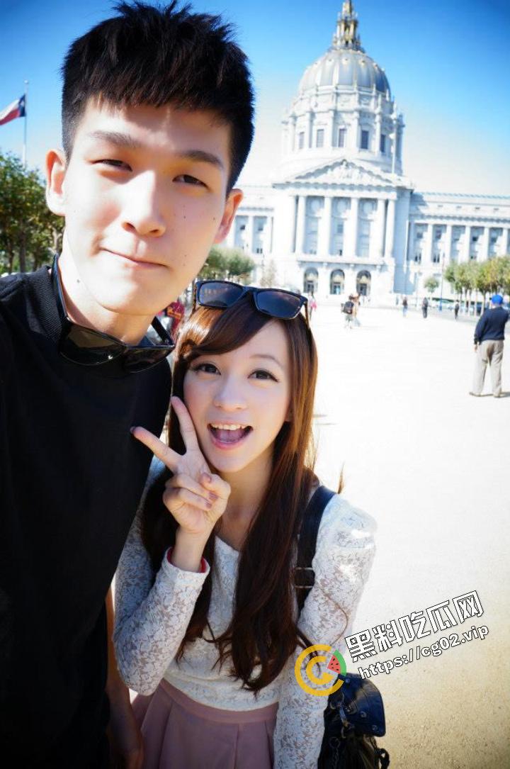 台湾版 PUA套路笔记 真实对话记录教你如何骗取反差婊 台妹【邱念婷】裸照 狂秀肥美大黑逼 附海量生活照  第3张