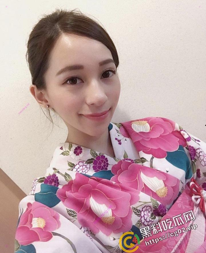 台湾版 PUA套路笔记 真实对话记录教你如何骗取反差婊 台妹【邱念婷】裸照 狂秀肥美大黑逼 附海量生活照  第8张