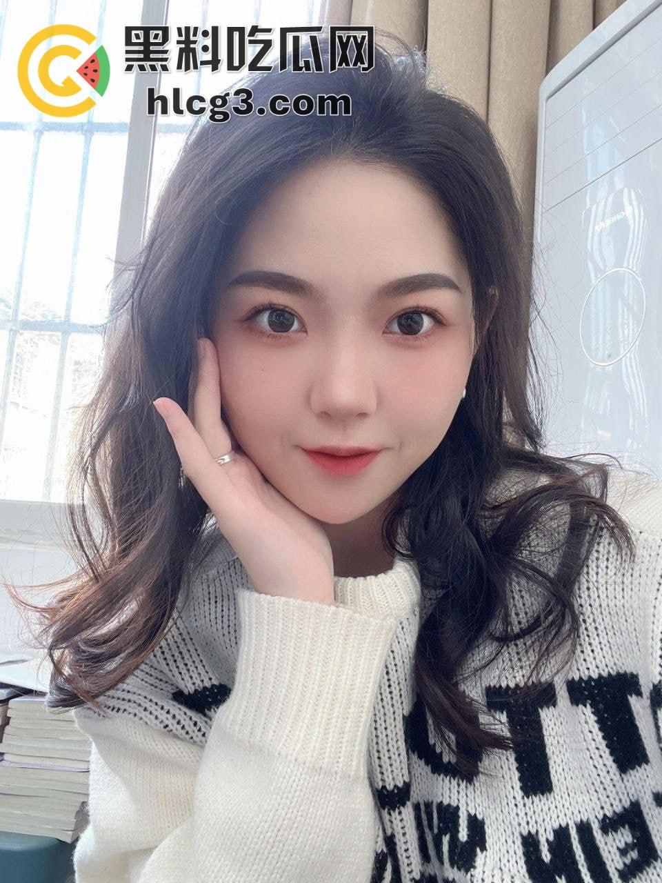 99年骚逼女神舔狗夜夜意淫,她却甘心跪地当金主脚下的狗,沸羊羊的梦想全是金主的现实! 第6张 99年骚逼女神舔狗夜夜意淫,她却甘心跪地当金主脚下的狗,沸羊羊的梦想全是金主的现实! 第6张