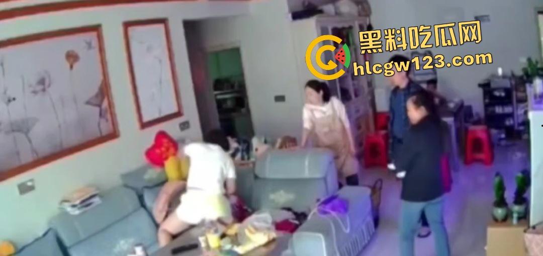 城口附中高二女学生卖淫给亲叔叔一千元一夜天价？事后侄女被婶婶暴打！  第8张