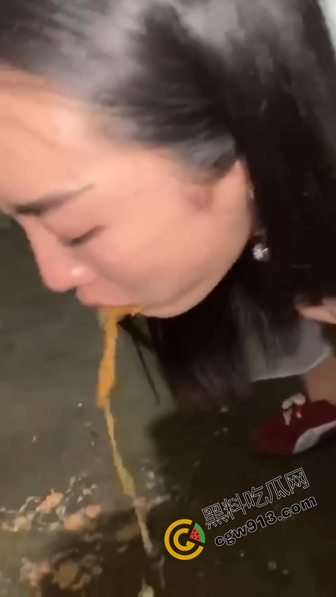 山西大同快手网红【安仁】吃屎直播:恶心至极,流量至上,恶心行为震惊万千网友 第9张 山西大同快手网红【安仁】吃屎直播:恶心至极,流量至上,恶心行为震惊万千网友 第9张