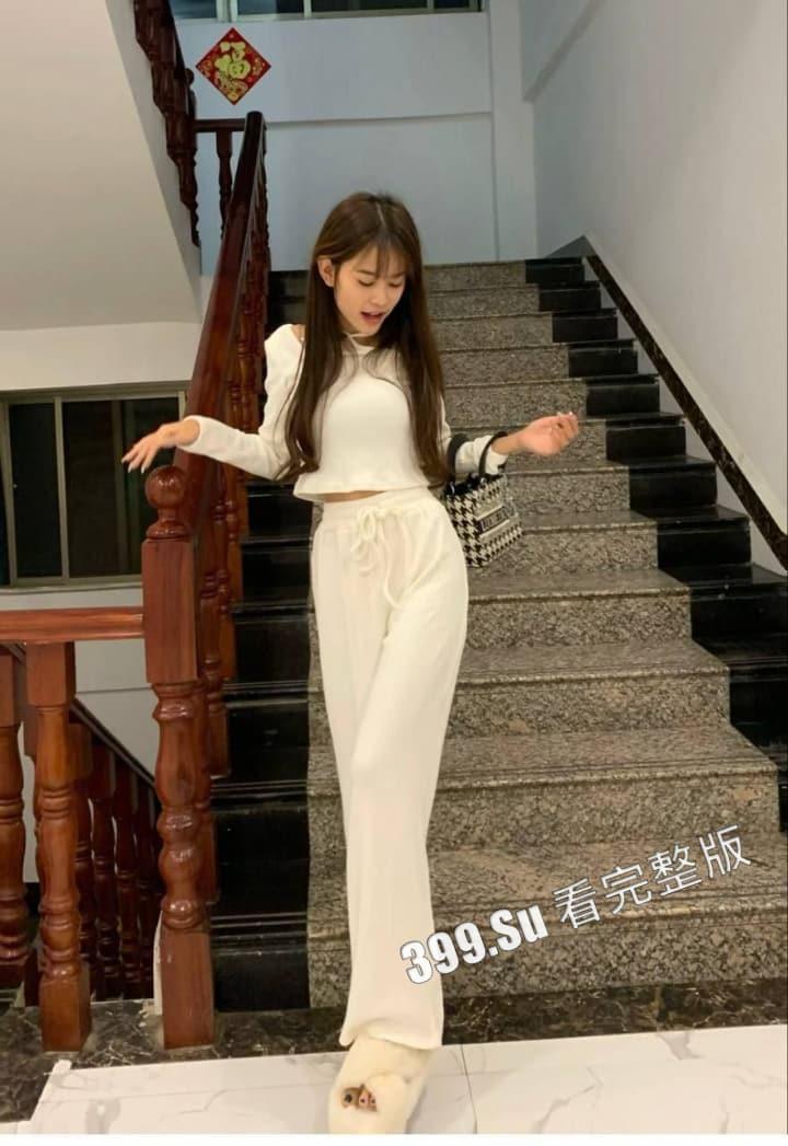 高挑大二 #纹身 小太妹性爱视频流出  一直挡着不给拍 操舒服就老实了 第4张